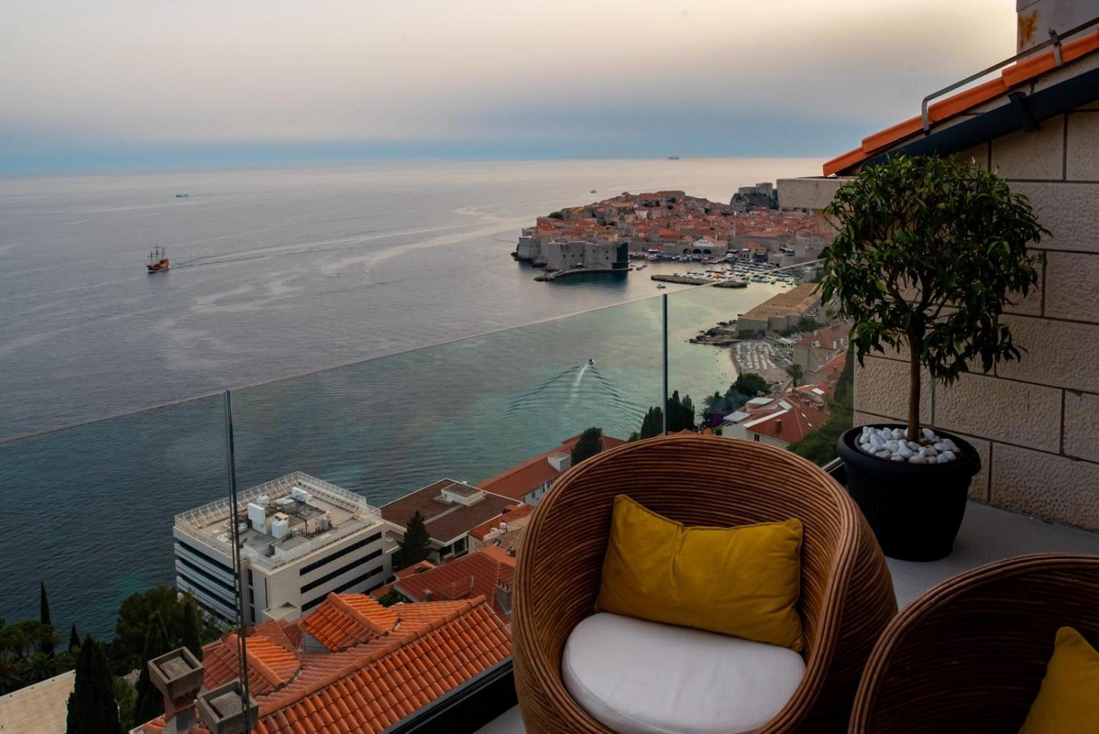 The Best View In Dubrovnik! Luaran gambar