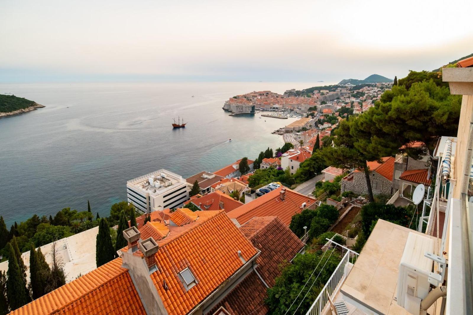 The Best View In Dubrovnik! Luaran gambar